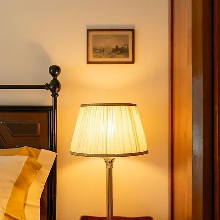 Lakefront 1800s Private Dock, Art Luxury Carate Urio